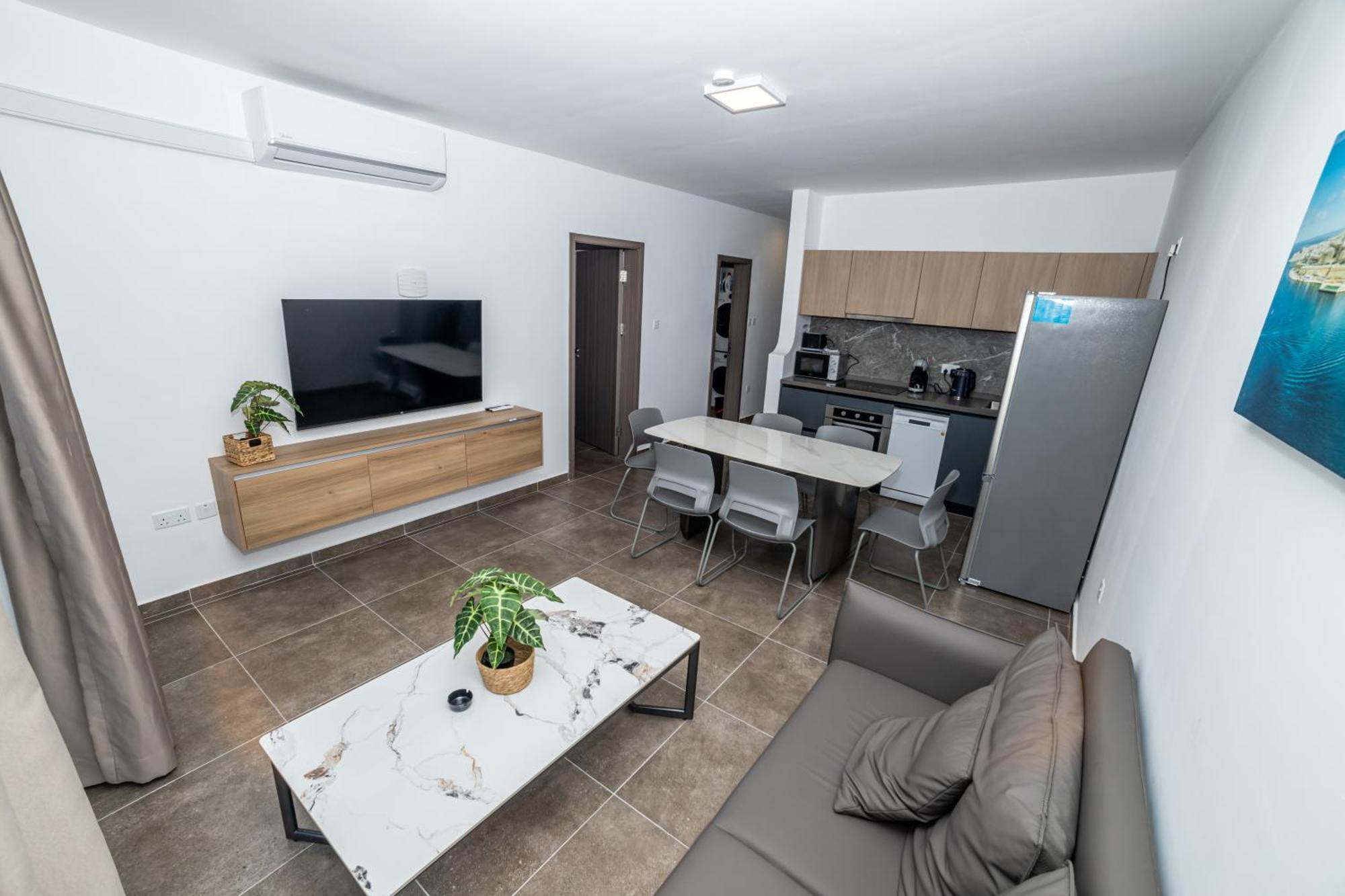 Charming Corner Apartment With Country View 2Br St. Paul's Bay Exterior photo