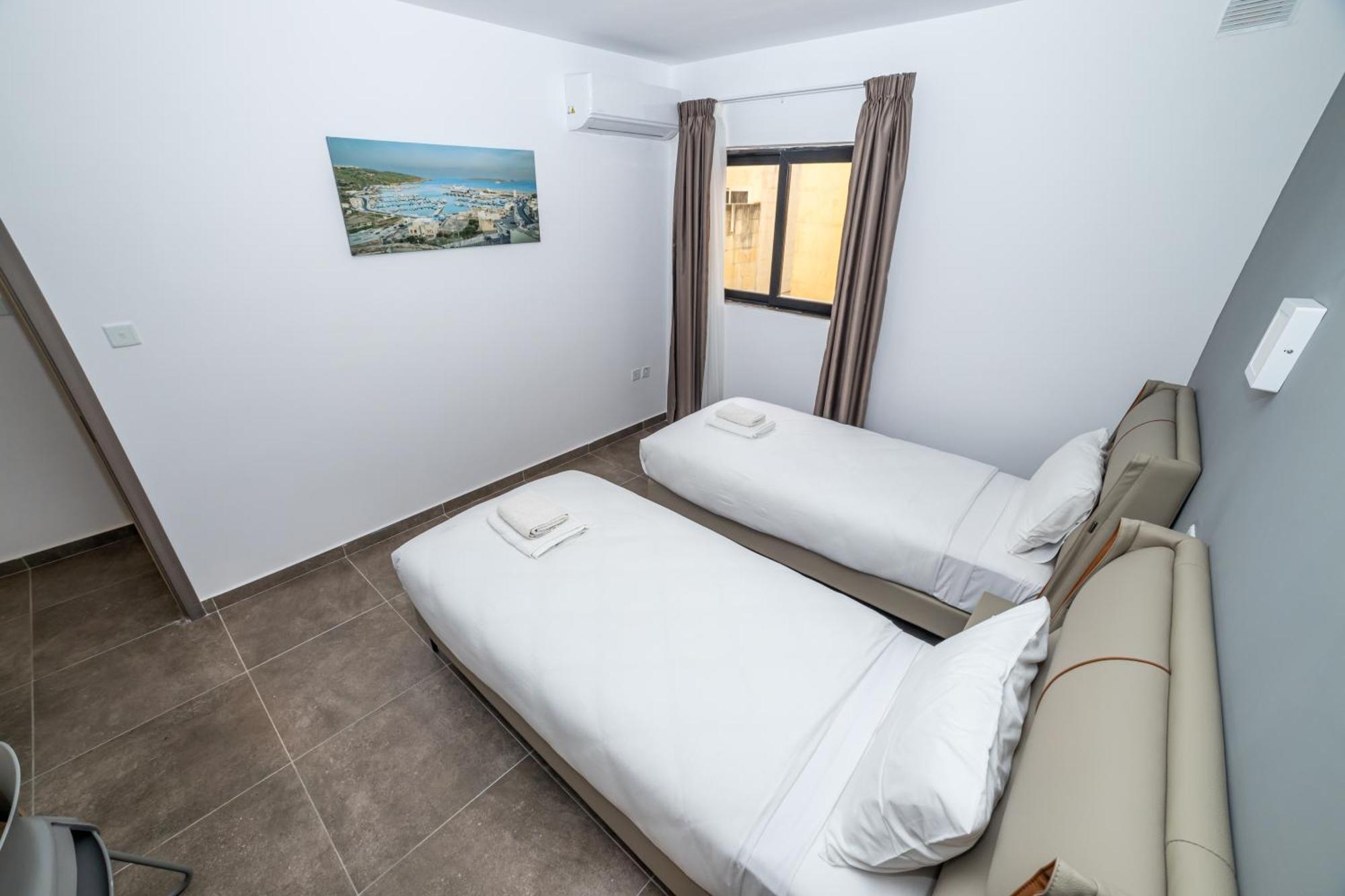 Charming Corner Apartment With Country View 2Br St. Paul's Bay Exterior photo