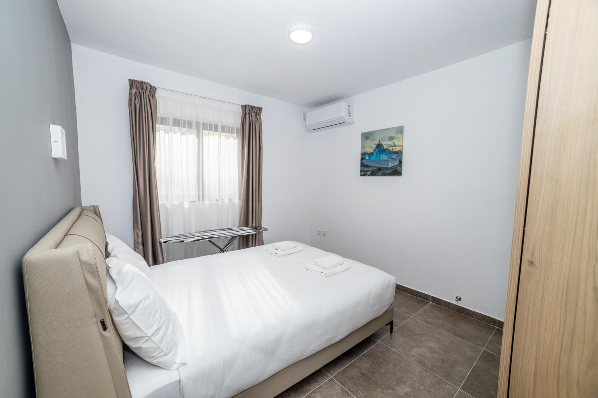 Charming Corner Apartment With Country View 2Br St. Paul's Bay Exterior photo