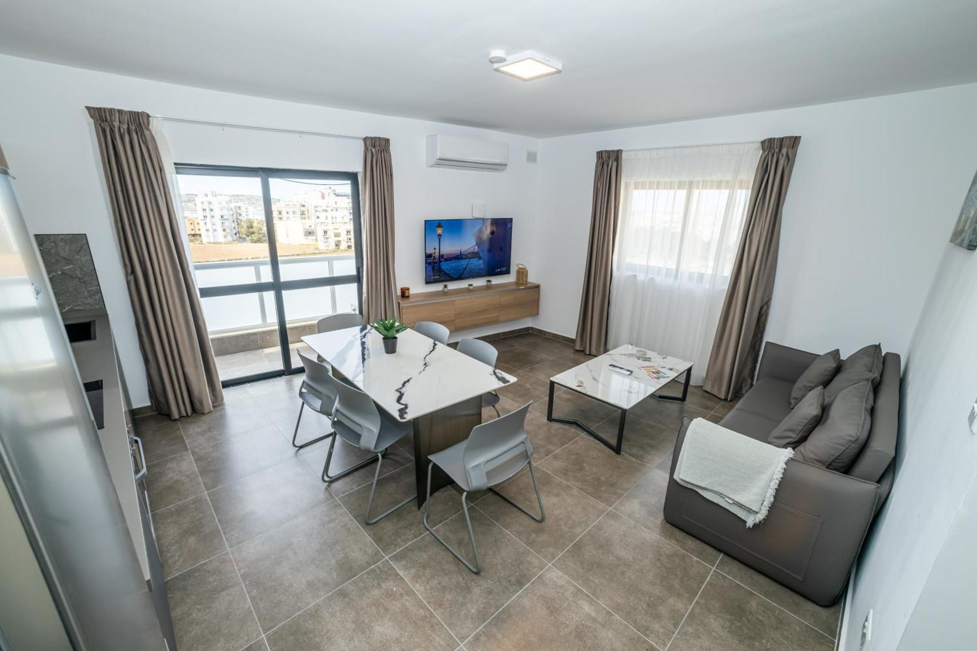 Charming Corner Apartment With Country View 2Br St. Paul's Bay Exterior photo