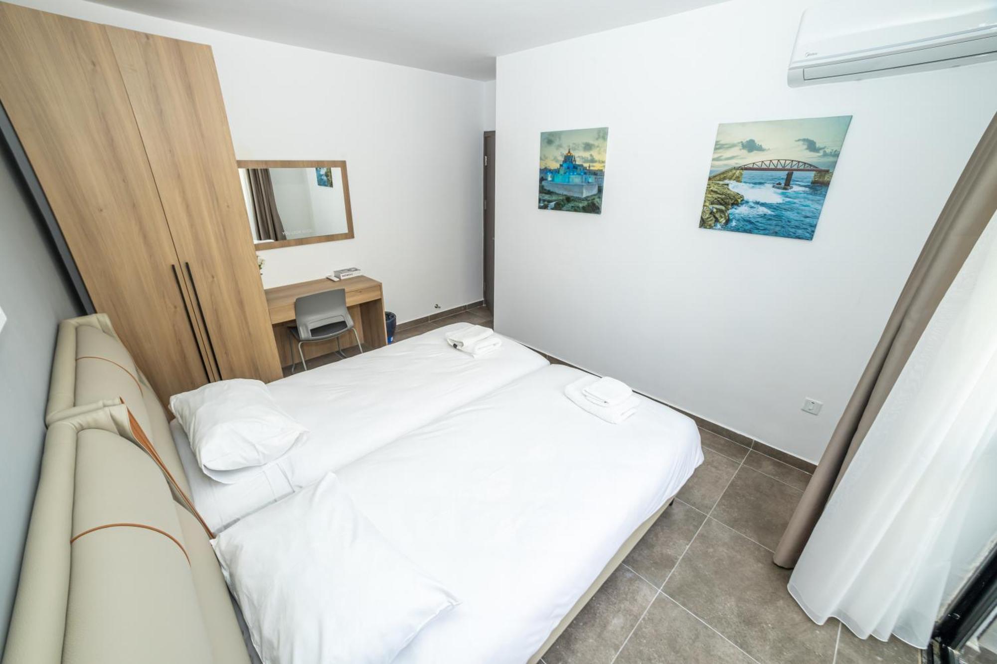 Charming Corner Apartment With Country View 2Br St. Paul's Bay Exterior photo